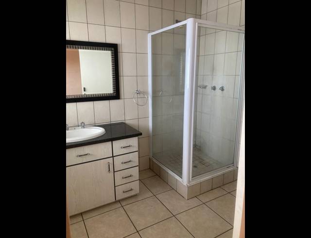 3 BEDROOM APARTMENT FOR SALE IN ORIEL